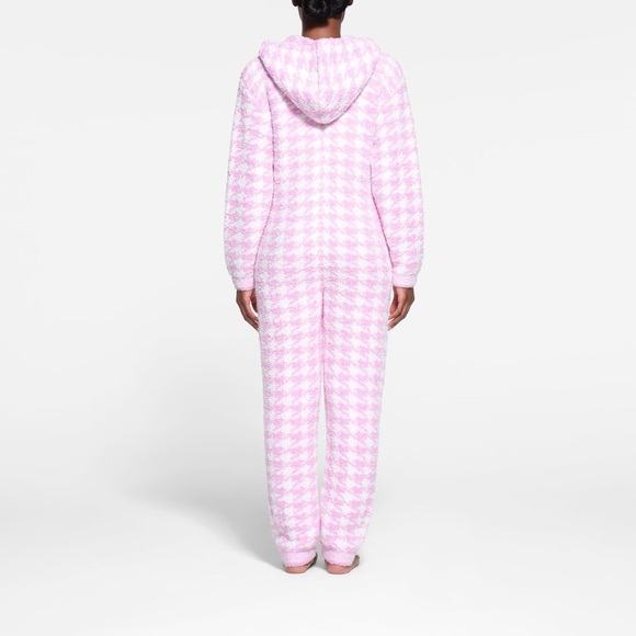 SKIMS Cozy Pink Adult Onesie Pajamas - Picture 2 of 4